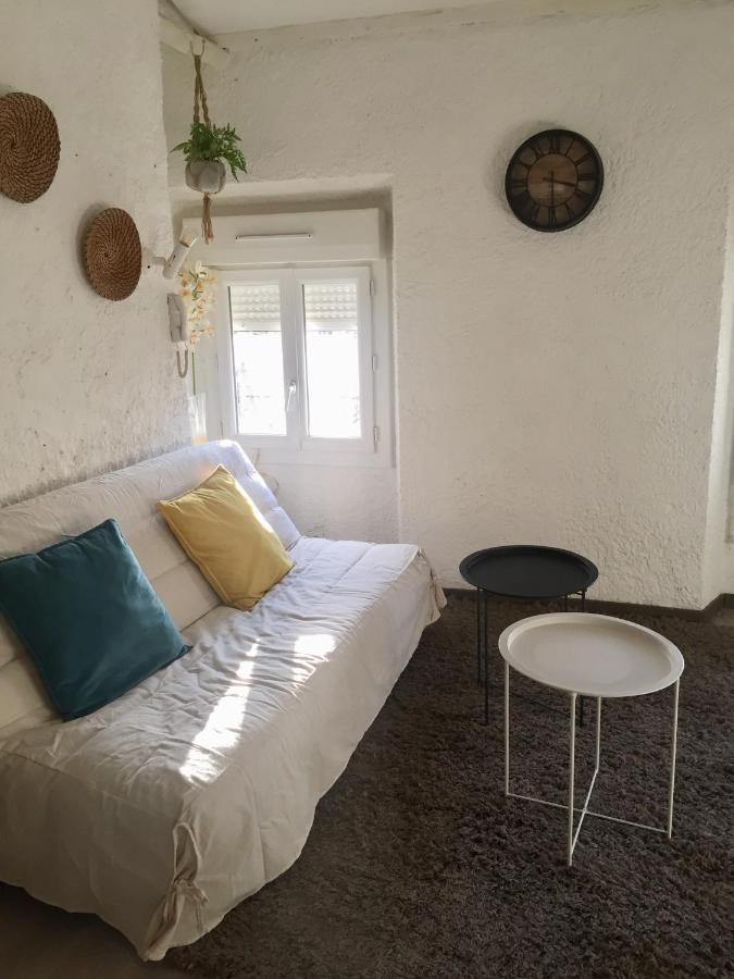 Emil Centre Apartment